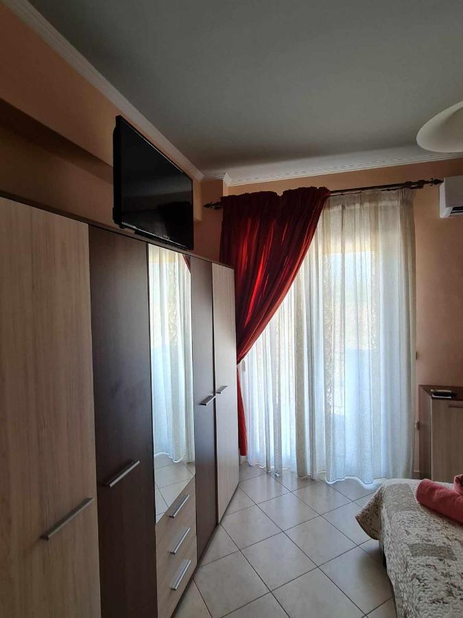 Giotas House-Free Parking Apartment Drama Exterior photo